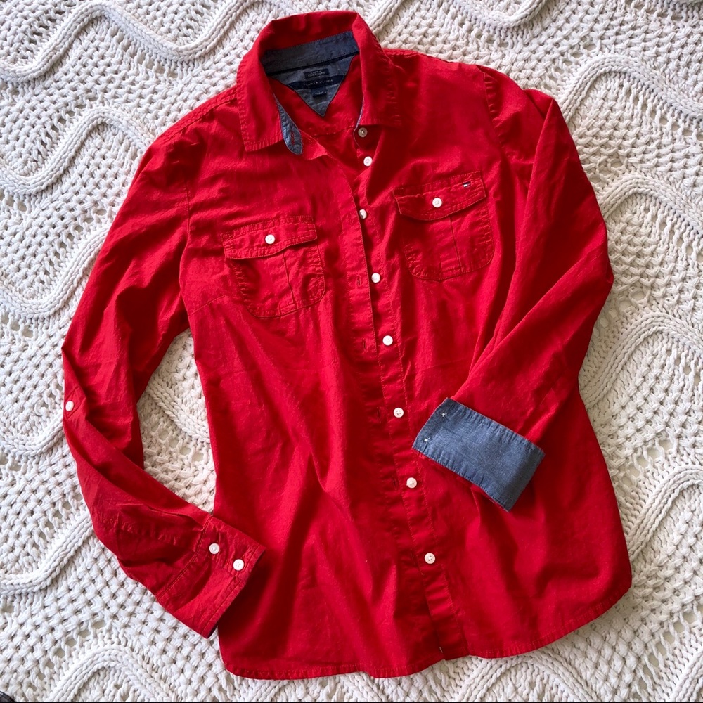 Tommy Hilfiger button-up🍒